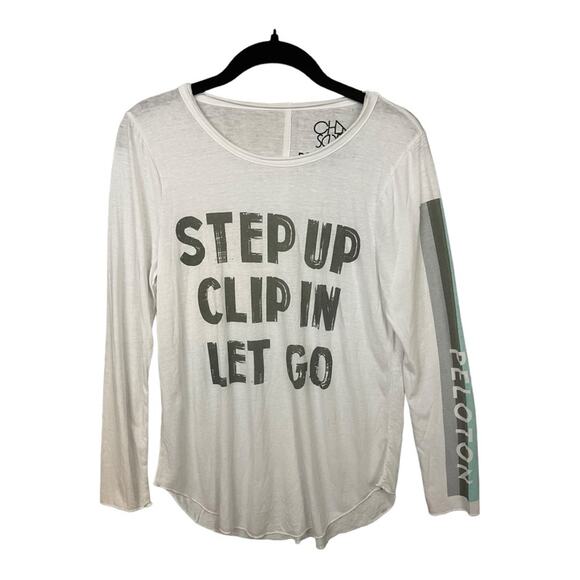 Chaser Tops - Chaser Peloton Graphic Long Sleeve Activewear Top in White‎ Size Small